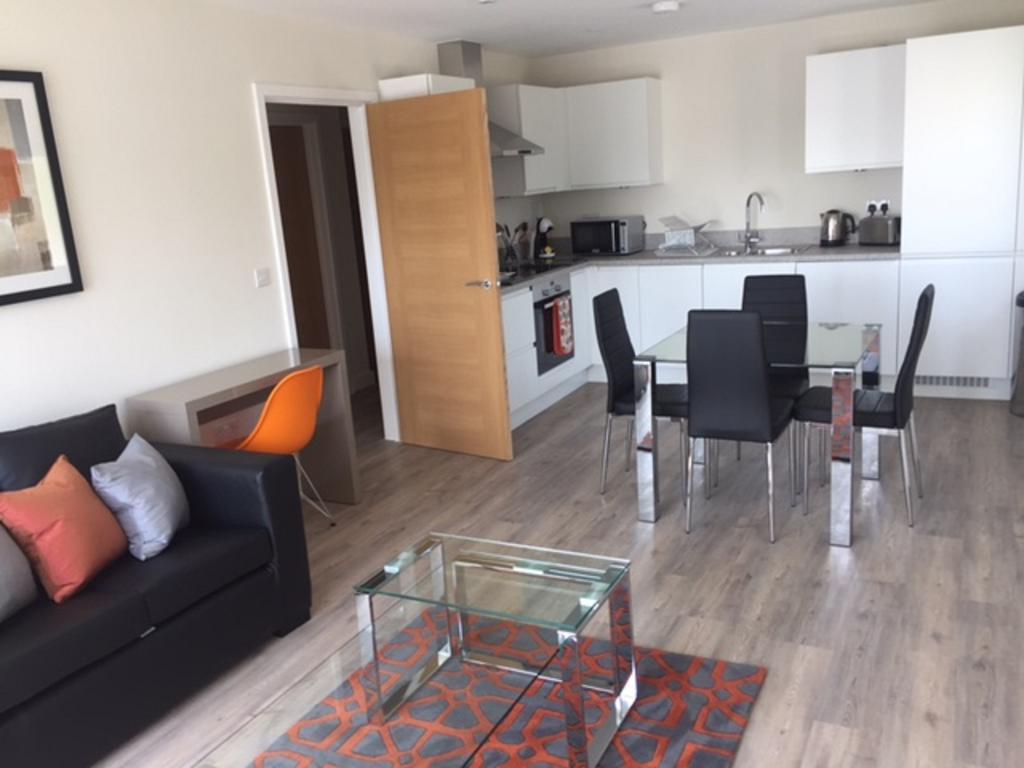 House Of Fisher- Solstice House Apartments Farnborough  Luaran gambar
