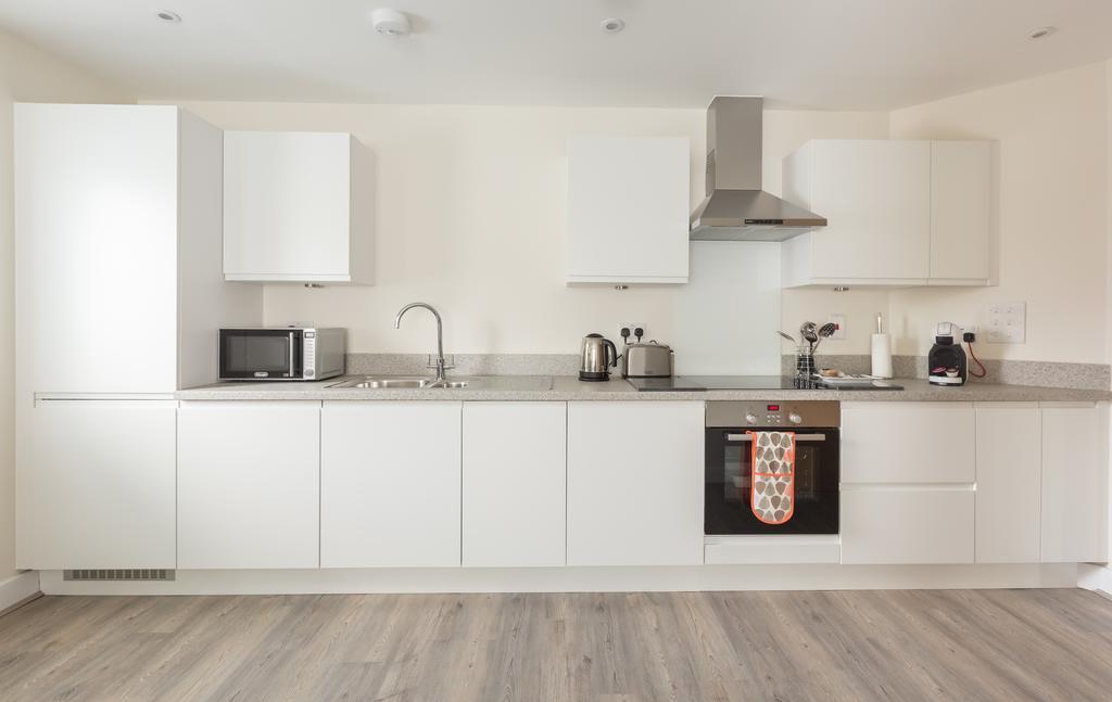 House Of Fisher- Solstice House Apartments Farnborough  Luaran gambar